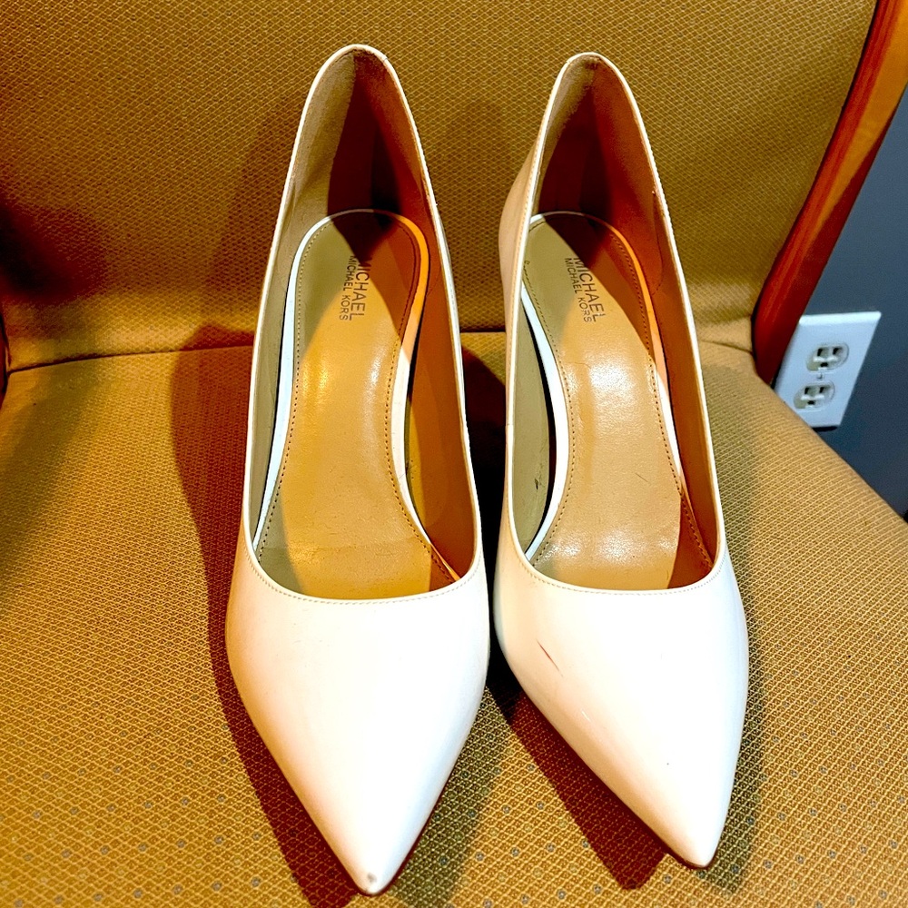 Michael Kors White Patent Leather Pump